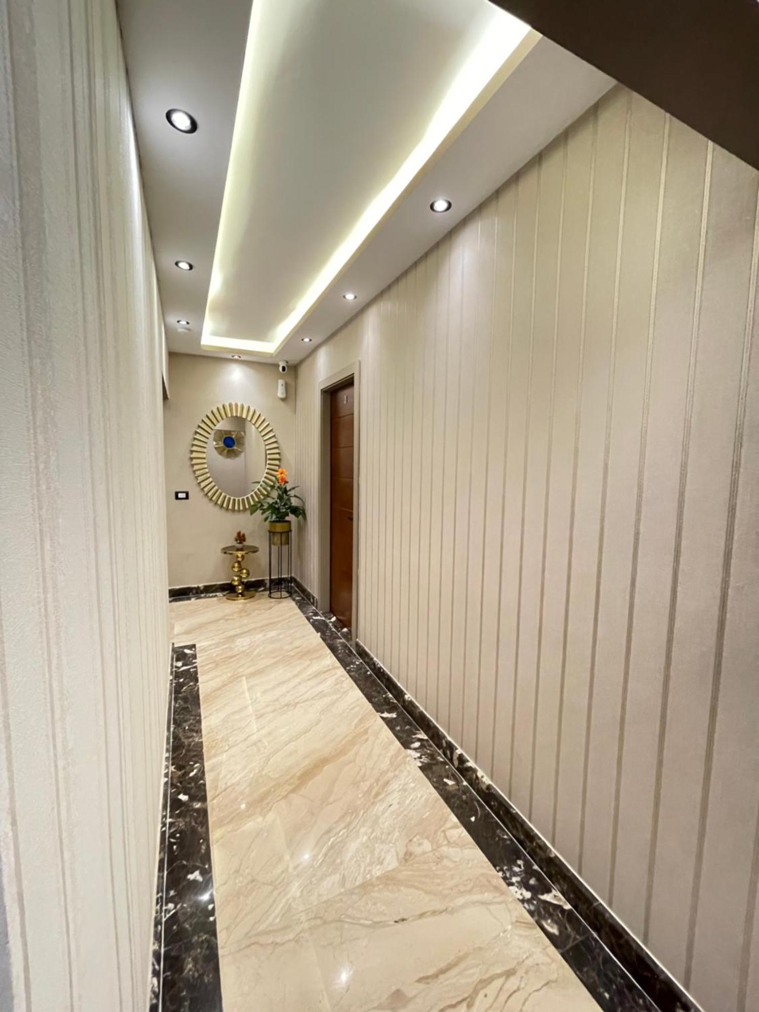 Luxury House 1200-4